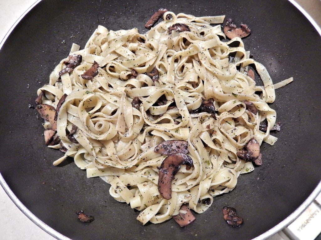 Tagliatelle mit Steinpilzen